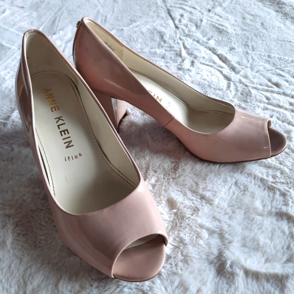 Anne Klein Meagan Peep Toe Pumps Nude Beige Womens Sz 10